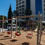 Grand Sahin's מלון